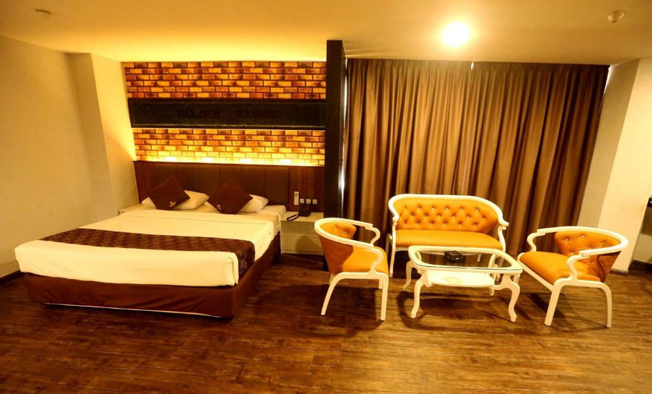 Golden Nasmir Hotel Bukit Mertajam Exterior photo